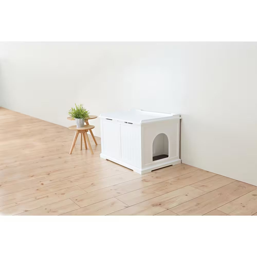 Wooden Pet House XL and Litter Box
