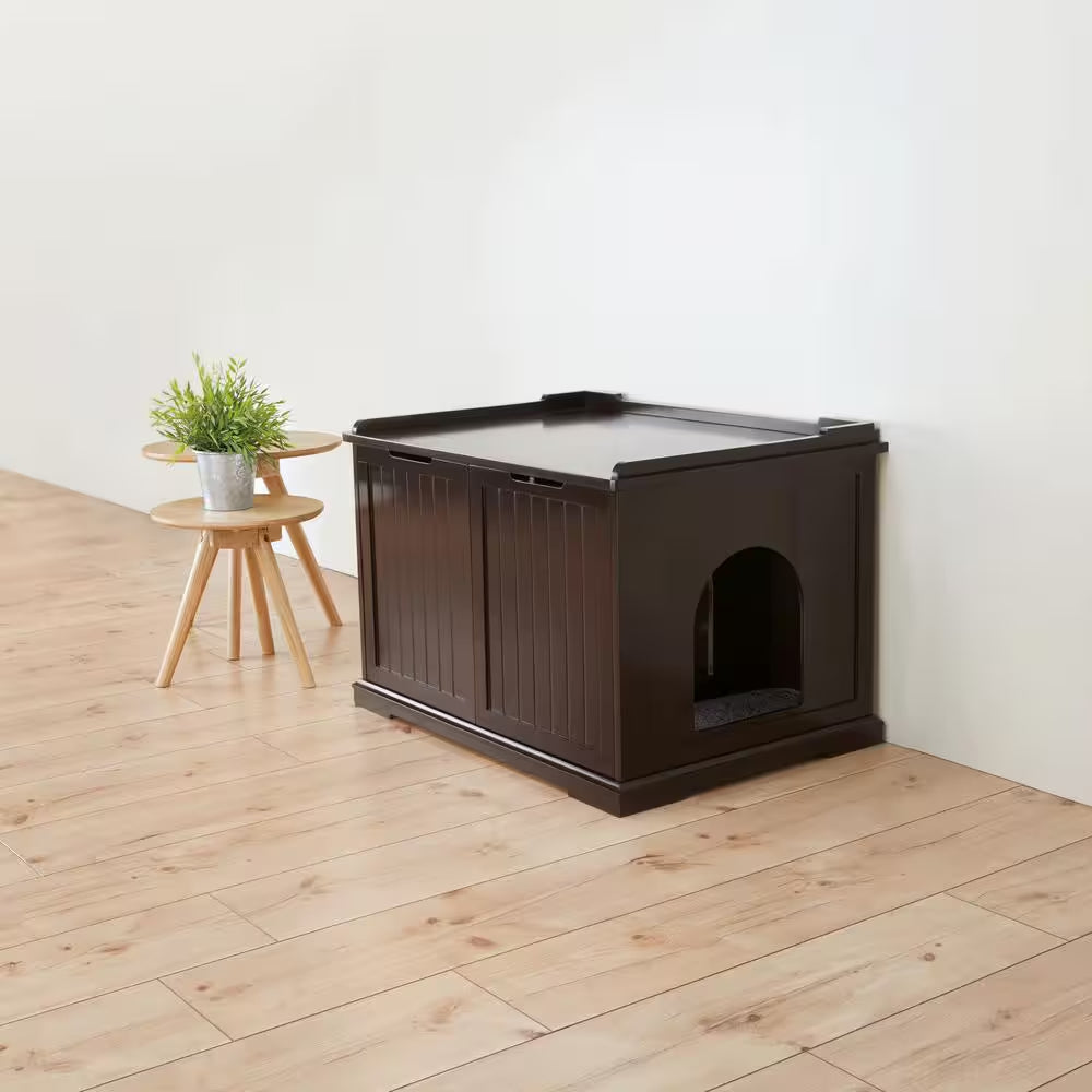 Wooden Pet House XL and Litter Box