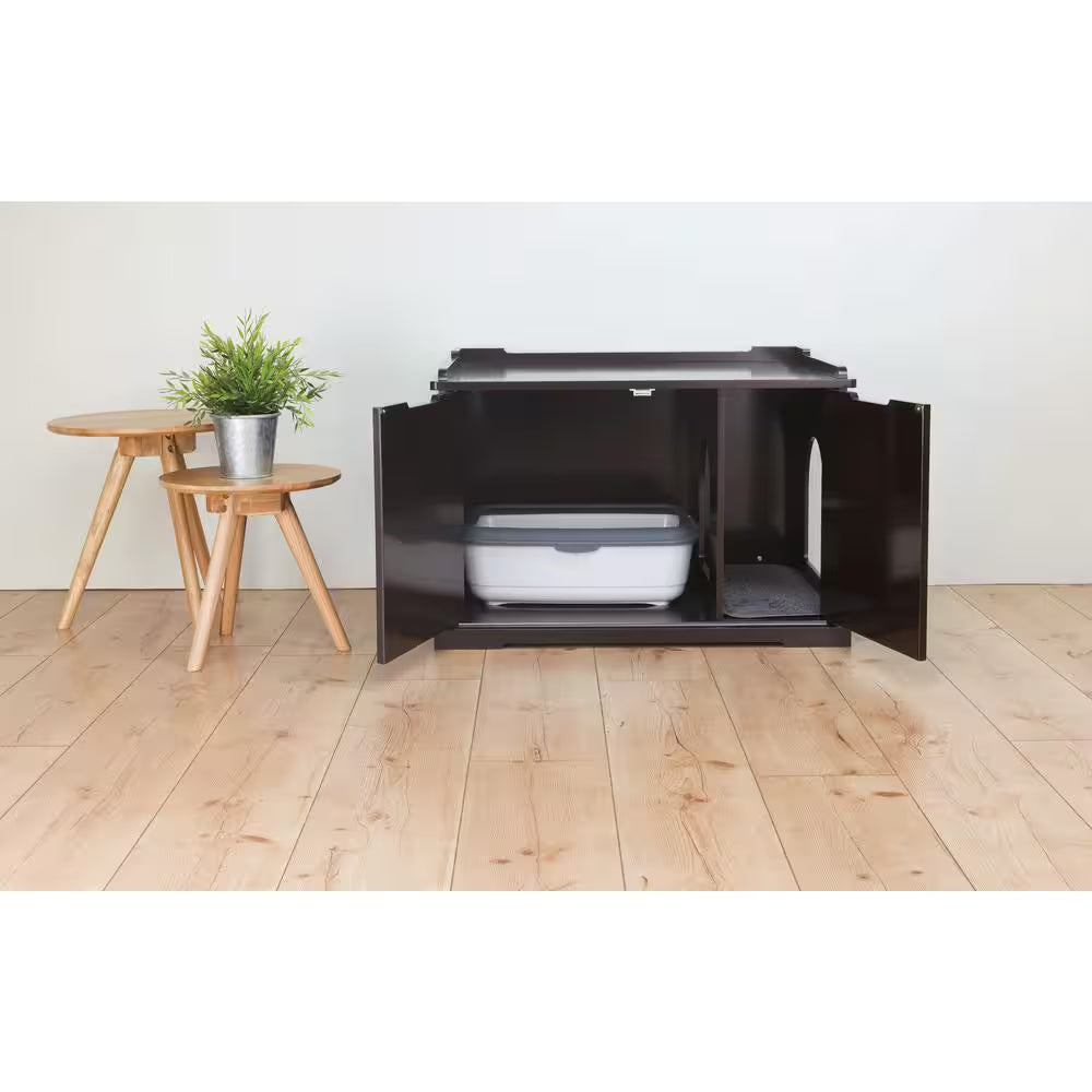 Wooden Pet House XL and Litter Box