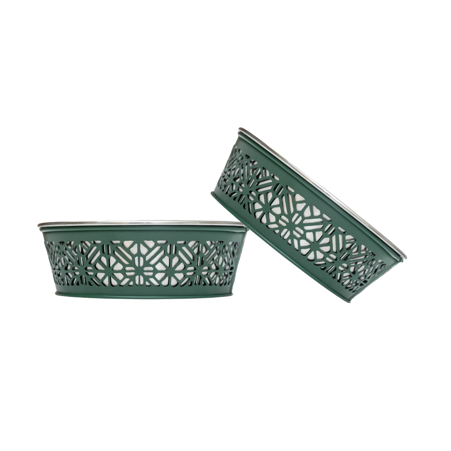Country Living Set of 2 Stainless Steel Dog Bowls – Farmhouse Style, Ideal for Small to Medium Dogs